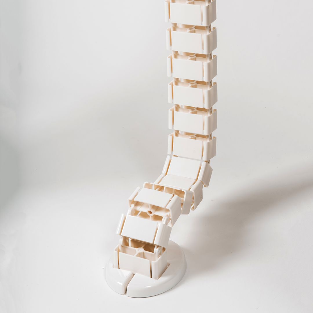 Stance Cable Management Spine